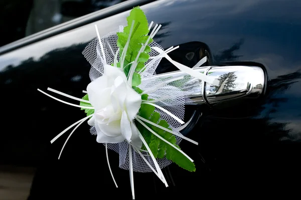 Car decorated with flowers — Stock Photo, Image