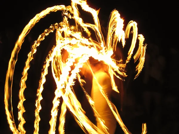 Огненные танцы — стоковое фото