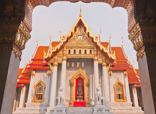 Curch de Wat Benchamabopit — Photo
