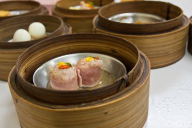 Bambu kapta jambon dimsum kapandı