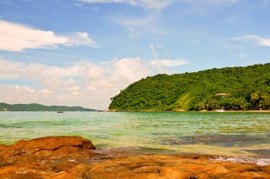 koh samed kumsalda güzel rock