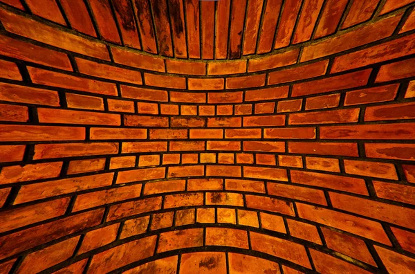 Vecchio mattone arancio parete texture esplosione fuori — Foto Stock