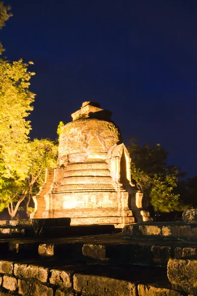 Förstöra templet i ayutthaya — Stockfoto