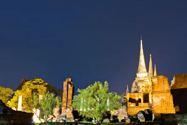 Ruïne tempel in ayutthaya — Stockfoto