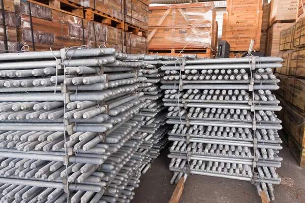 Pile of machine bolts from side — Stock Photo, Image