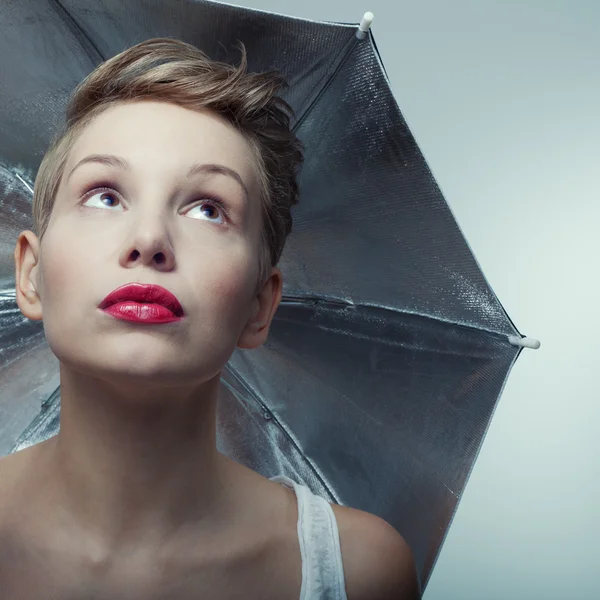 Bir kızın portresi.