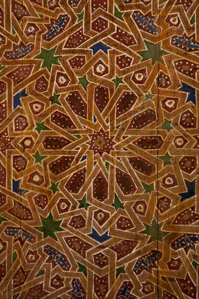 Деталь традиционного деревянного орнамента в Марокко — стоковое фото
