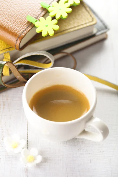 Ta en våren paus med kaffe! — Stockfoto