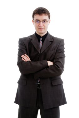genç adam bir takım elbise ve gözlük.