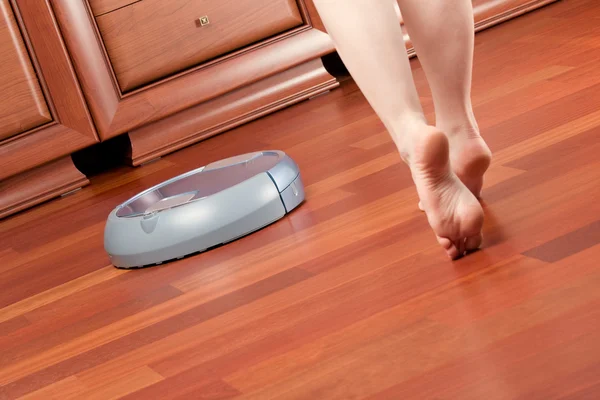ホームの清掃ロボット — ストック写真