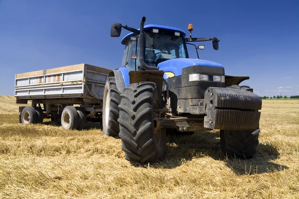 Landwirtschaft - Traktor — Stockfoto