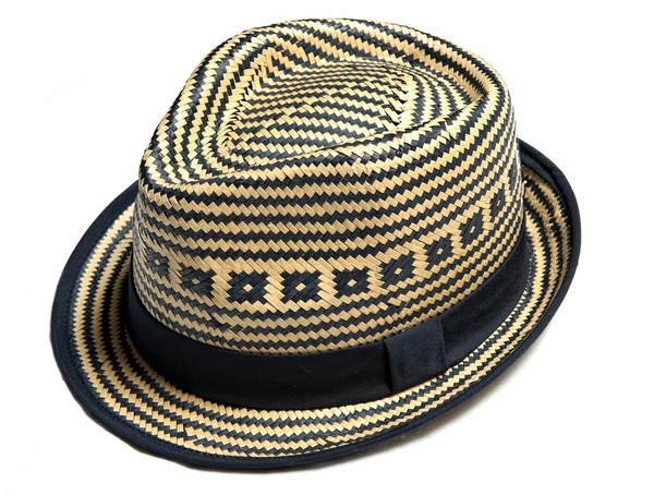 Cappello di paglia isolato su bianco — Foto Stock