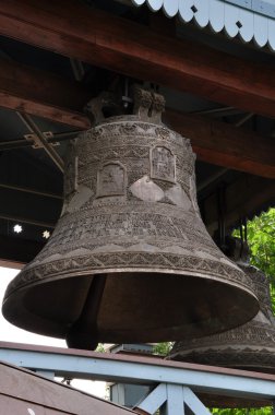 çok sayıda bronz bells