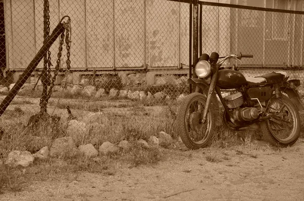 Старий мотоцикл Ліцензійні Стокові Зображення