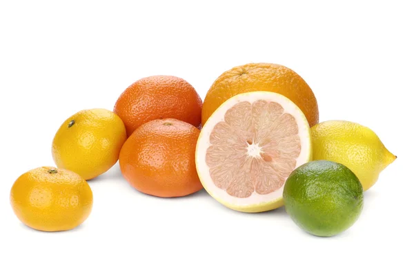Mix van kleurrijke citrusvruchten — Stockfoto