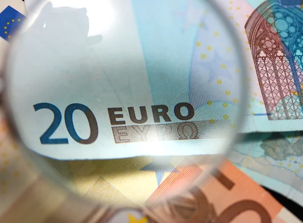 Facturas de papel en euros en Europa — Foto de Stock