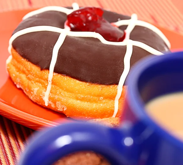 Sugary Fattening Donut With Coffee — Stock Photo, Image