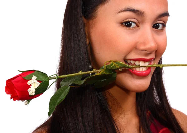 Dívka kousání růže dané jí její přítel — Stock fotografie