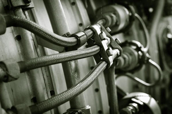 Parte do motor a jato em preto e branco — Fotografia de Stock