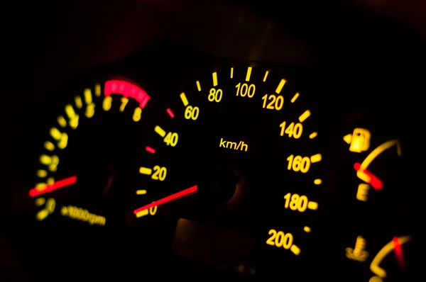 Closeup ενός μετρητή ταχύτητα ενός αυτοκινήτου — Φωτογραφία Αρχείου