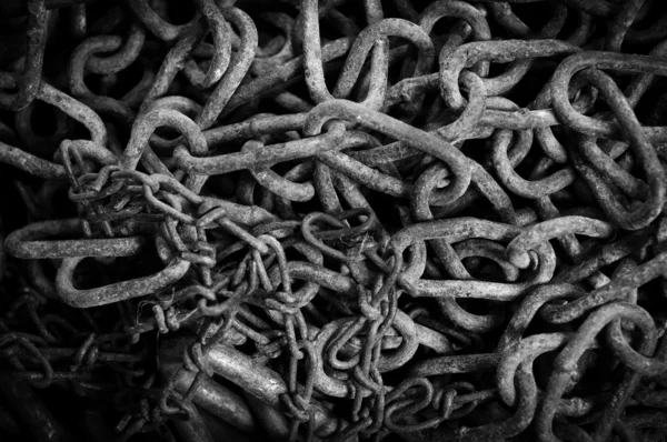 Rusty chain texture in black and white — Stock Photo, Image