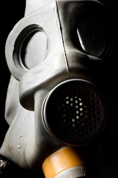 A gasmask with partial light — Stock Photo, Image