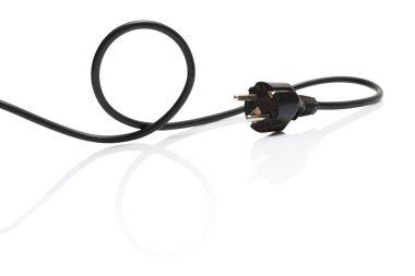 siyah elektrik kablo üzerinde beyaz izole