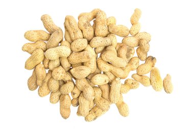 beyaz arkaplanda izole edilmiş yerfıstıkları