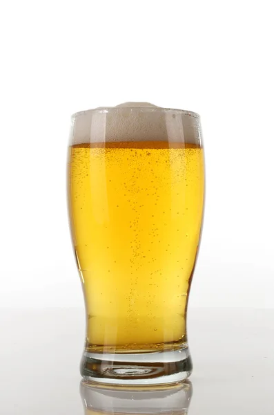 Блондинка пиво скла — стокове фото