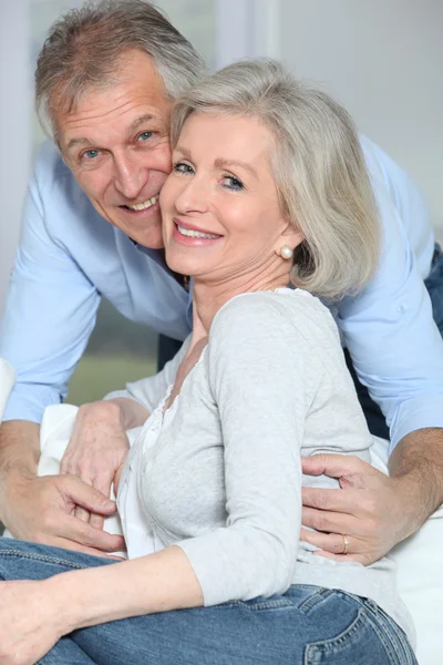 Primo piano di felice coppia di anziani — Foto Stock
