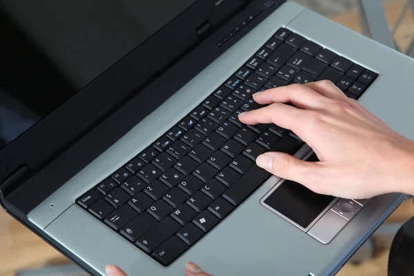 Detailní záběr na počítačové klávesnici notebooku — Stock fotografie