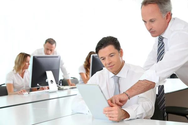 Business team working in the office — Stock Photo, Image