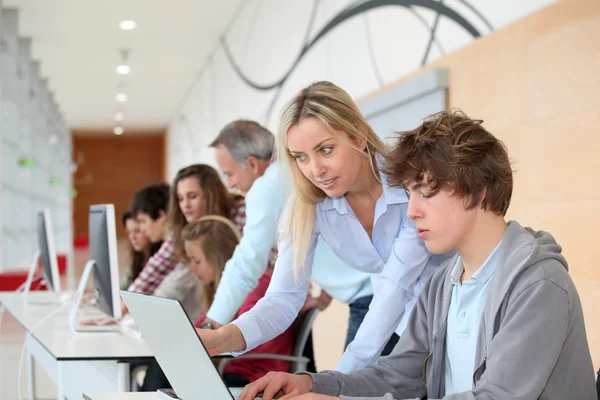 Group of students — Stock Photo, Image