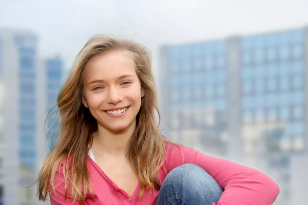 Közelkép a tizenéves lány — Stock Fotó