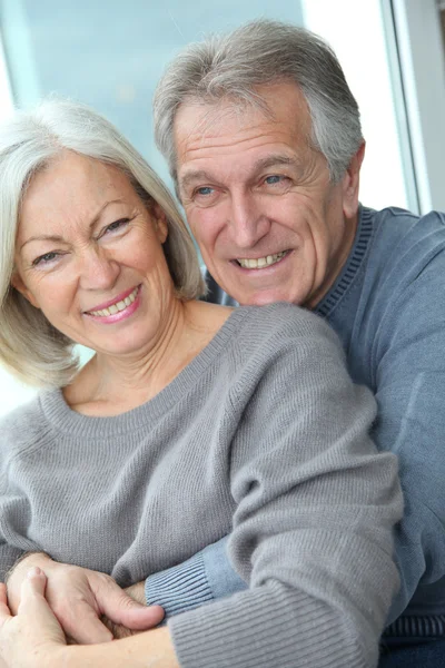 Retrato de feliz en pareja de ancianos amados Fotos de stock