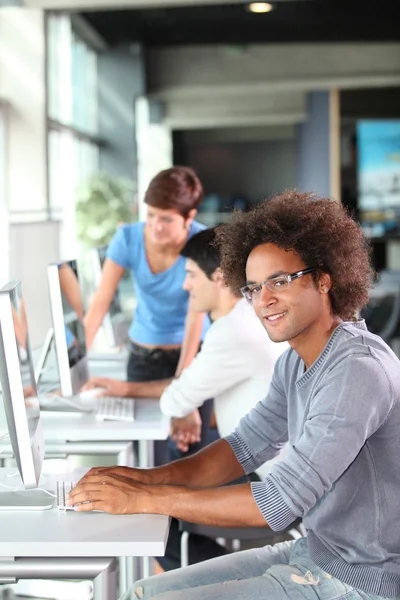 Group of students in business training — Stock Photo, Image