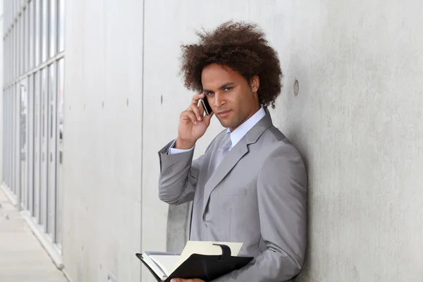 Businessman working outside the office — Stock Photo, Image