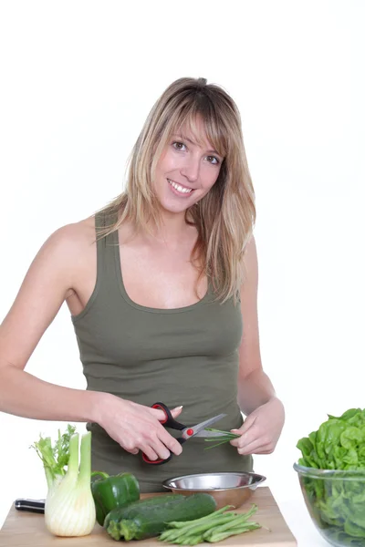 Alimentos orgânicos verdes saudáveis — Fotografia de Stock