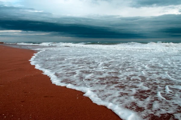 Fırtınalı beach — Stok fotoğraf