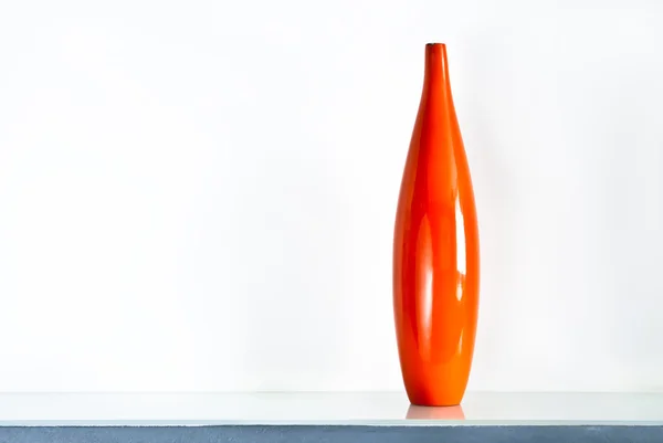 Оранжевая ваза — стоковое фото