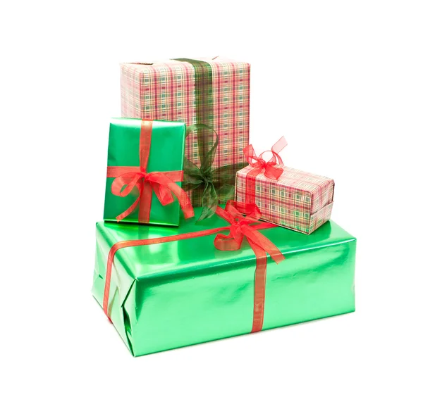 Cajas de regalo aisladas sobre fondo blanco —  Fotos de Stock