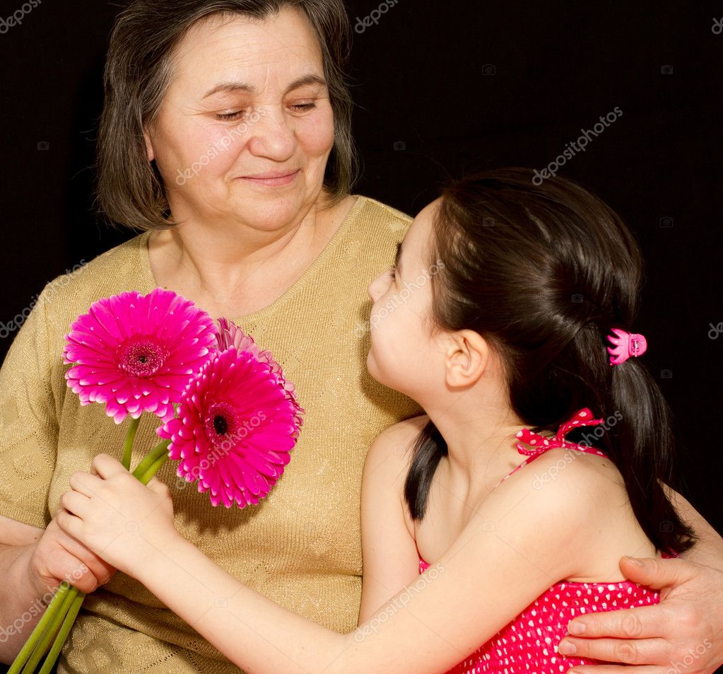 Внучка и бабушка — Стоковое фото © manae 5670139