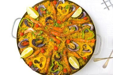 Paella.