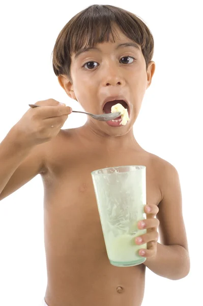 Çocuk yemek — Stok fotoğraf
