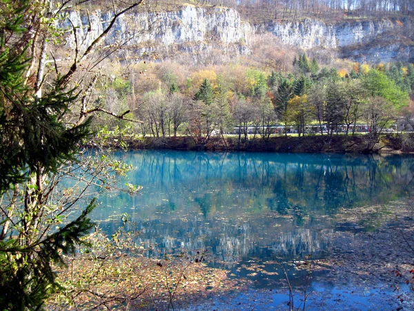 푸른 호수입니다. caucas — 스톡 사진