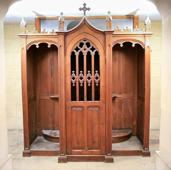 Nieuwe confessionary — Stockfoto