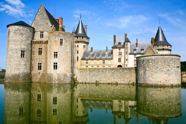 中世纪城堡萨利-卢瓦尔河畔法国 — 图库照片