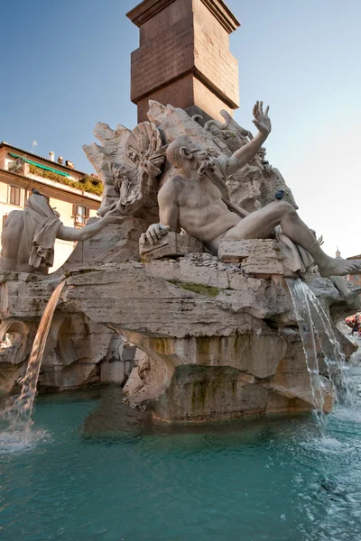 Fountain of the Four Rivers on Navona Square — Stock Photo, Image
