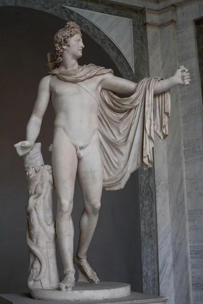 Статуя "Аполлон" — стокове фото