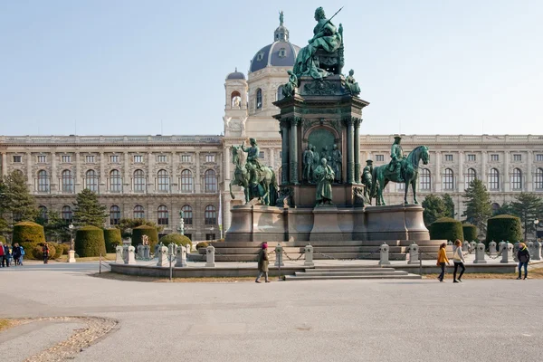 Maria-theresien-denkmal - maria theresia anıt, Viyana — Stok fotoğraf